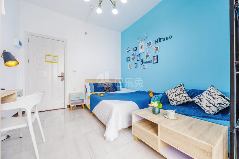 龙湖冠寓深圳塘坑地铁站店6446715周边环境图8