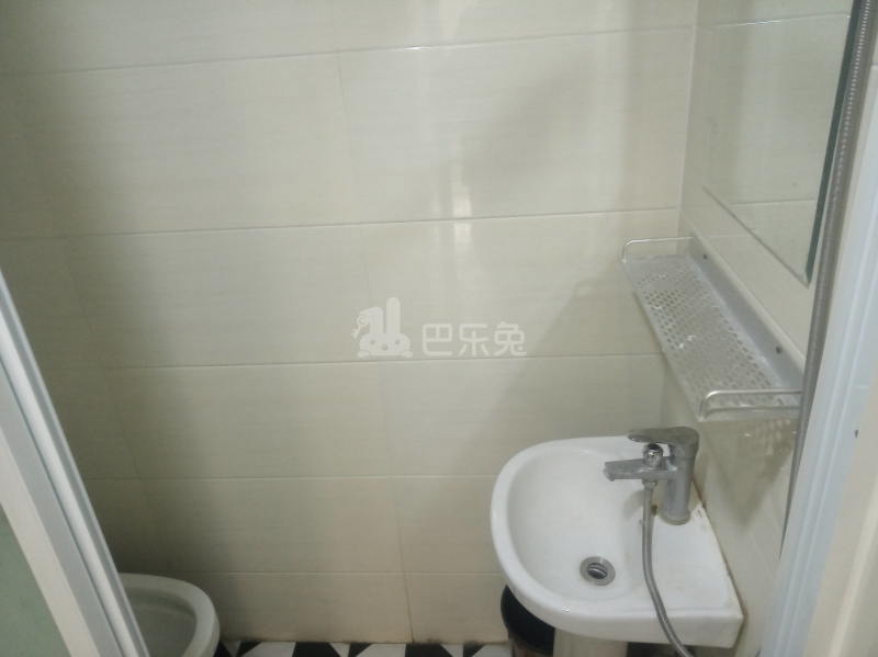 万源新城2、3期（南区）6453042卫生间图6