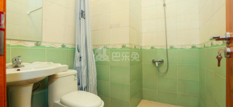 合景昕舍深圳龙城广场店6464690卫生间图9