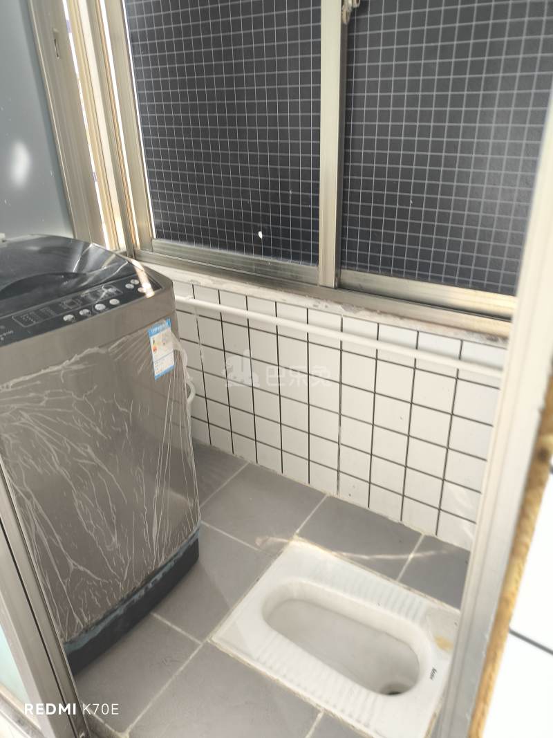 珠光苑6464822卫生间图4