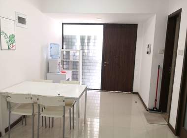 侨城馨苑 1室1厅1卫