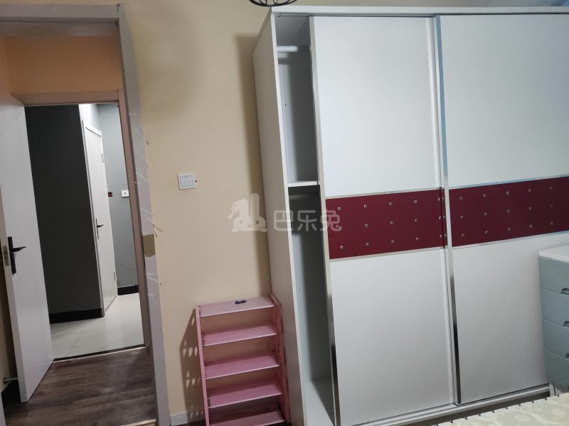 弘阳旭日上城二区6470284卧室图0