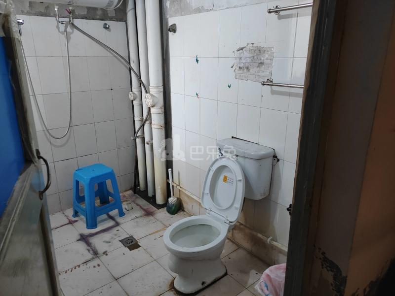 金鑫花园5628020卫生间图20