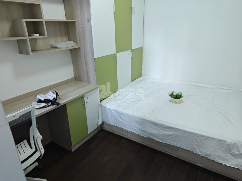 龙泰轩6495834卧室图3