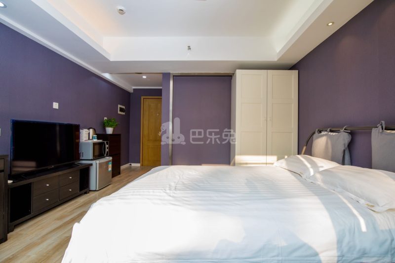 源尚公寓6508740卧室图2