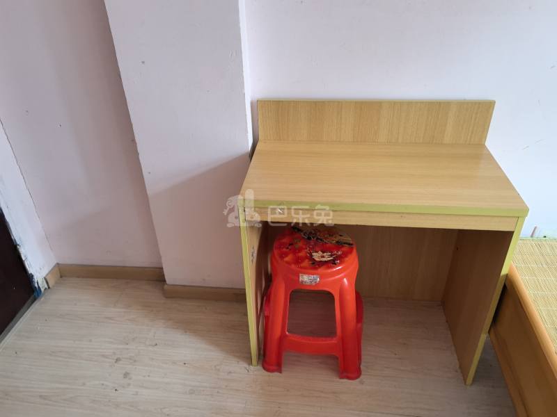 绿地海域苏河源652922卧室图3