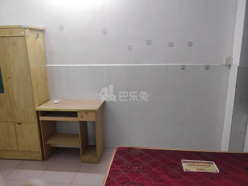 岗贝西四巷7号6530281卧室图3