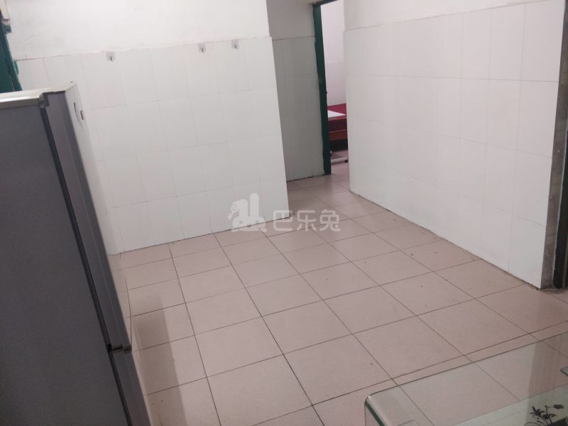 岗贝西四巷7号6530281客厅图12