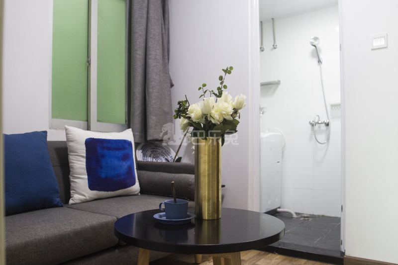 金地草莓社区海乐家1号6535496客厅图8