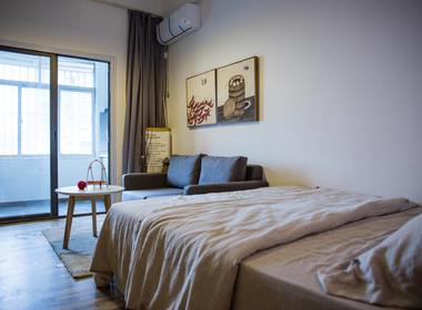 金地草莓社区海湾家2号 1室1厅1卫