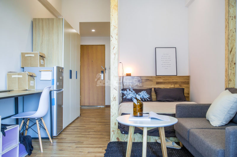 金地草莓社区海湾家2号6535891客厅图4