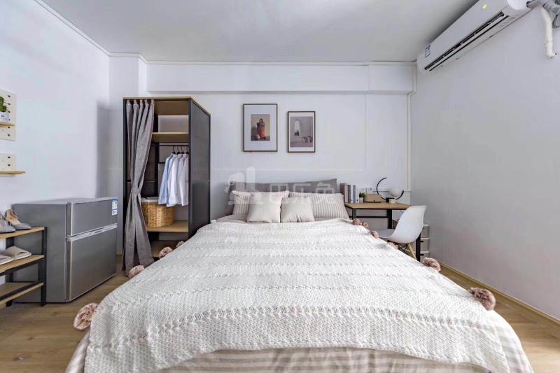 金地草莓社区横岭四期6536041卧室图0