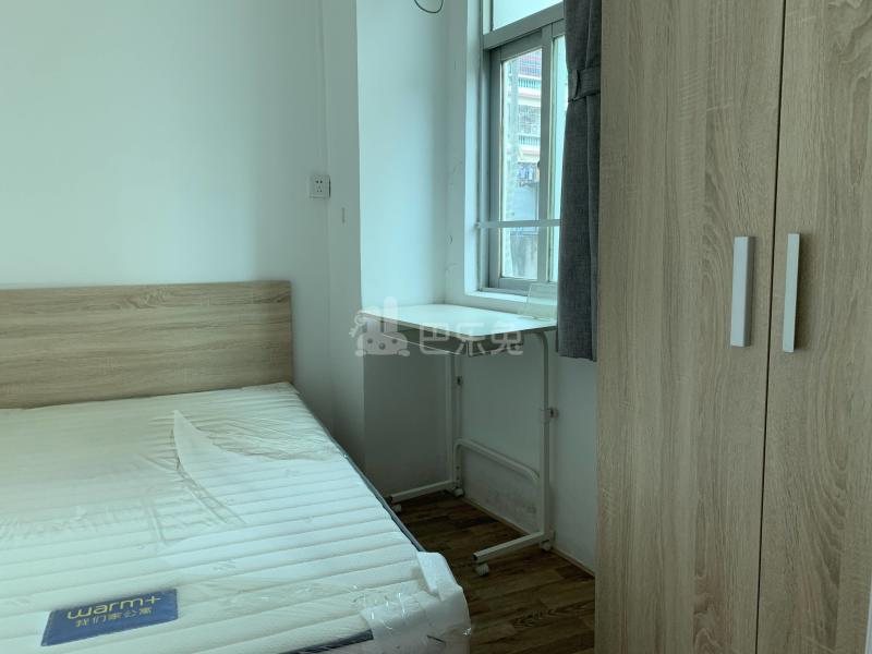 金地草莓社区（大益店）6536899卧室图3