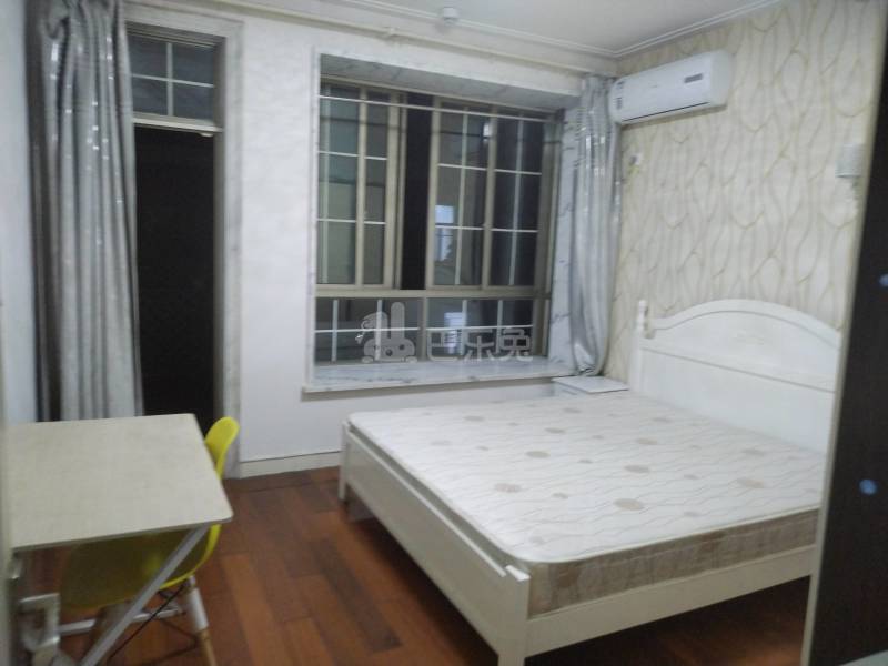 三灶路1450弄6547396卧室图0