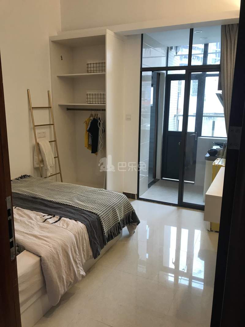 庭苑公寓（罗汉松店）6566296卧室图1