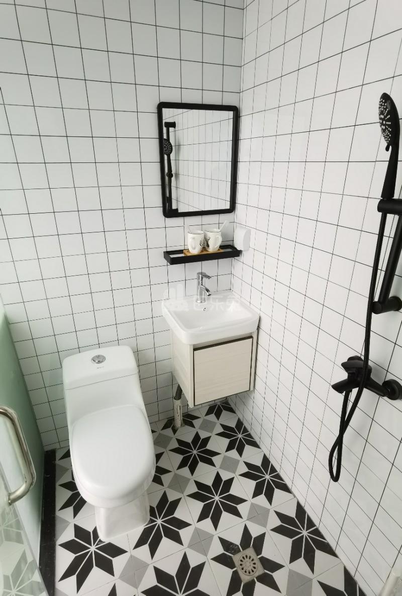 庭苑公寓（灵芝店）6570424卫生间图4