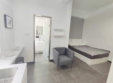 庭苑公寓（松树店） 1室0厅1卫