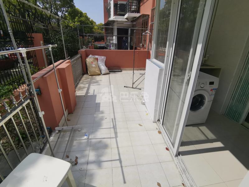 樱花路89弄小区6574776客厅图7