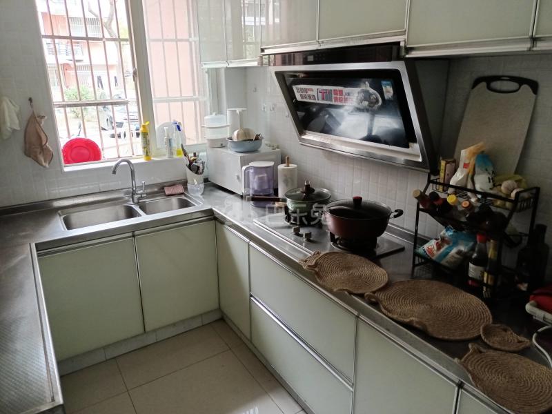 樱花路89弄小区6574776厨房图9