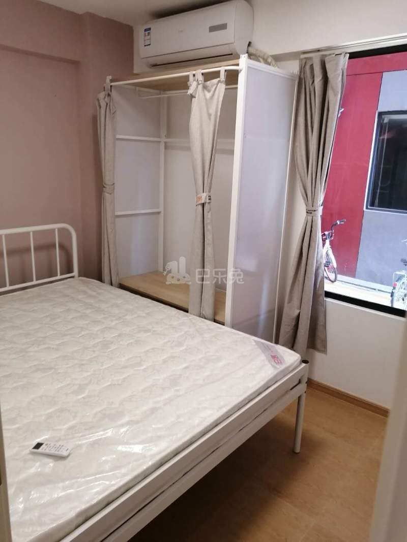 泊寓布吉大芬黄金公社6580893卧室图2