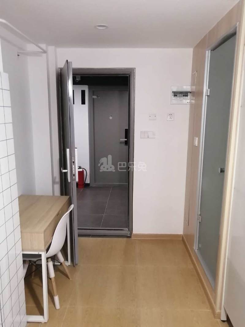 泊寓布吉大芬黄金公社6580903客厅图2