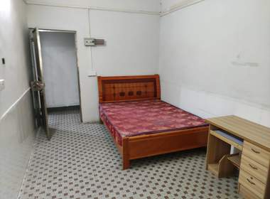 萧岗东华大街16号 1室0厅1卫