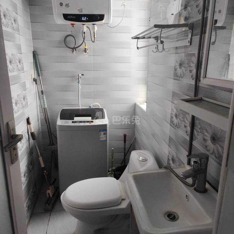 妙虹新苑6584853卫生间图4