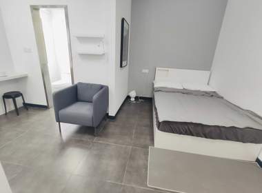 庭苑公寓（白杨店） 1室0厅0卫