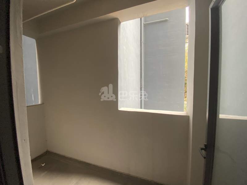 泊寓坂田麒麟店6601294周边环境图2