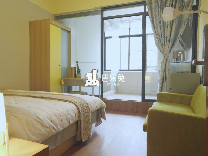 窝趣深圳光明中心公寓