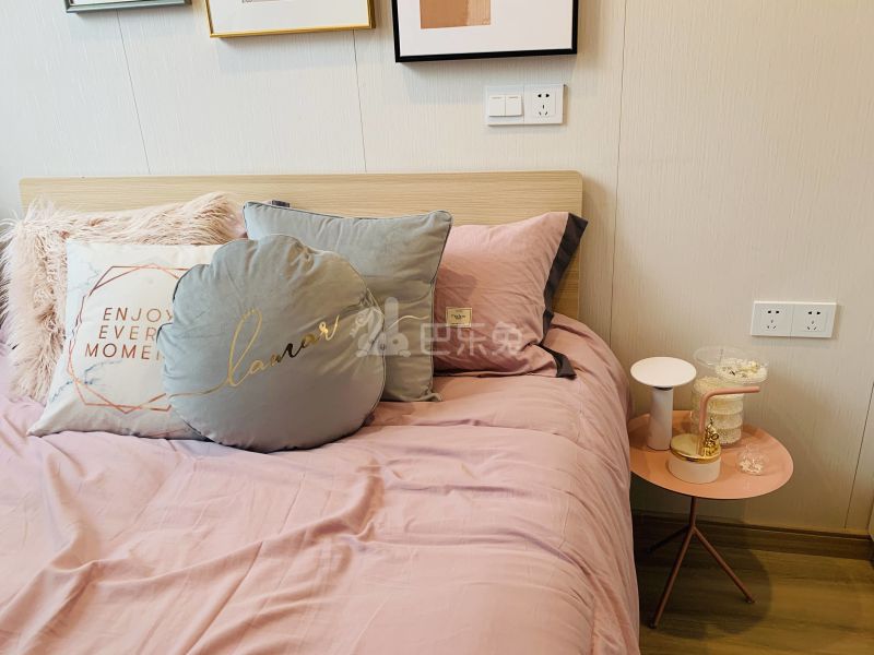 龙湖冠寓南京电子商务产业园店6616590卧室图10