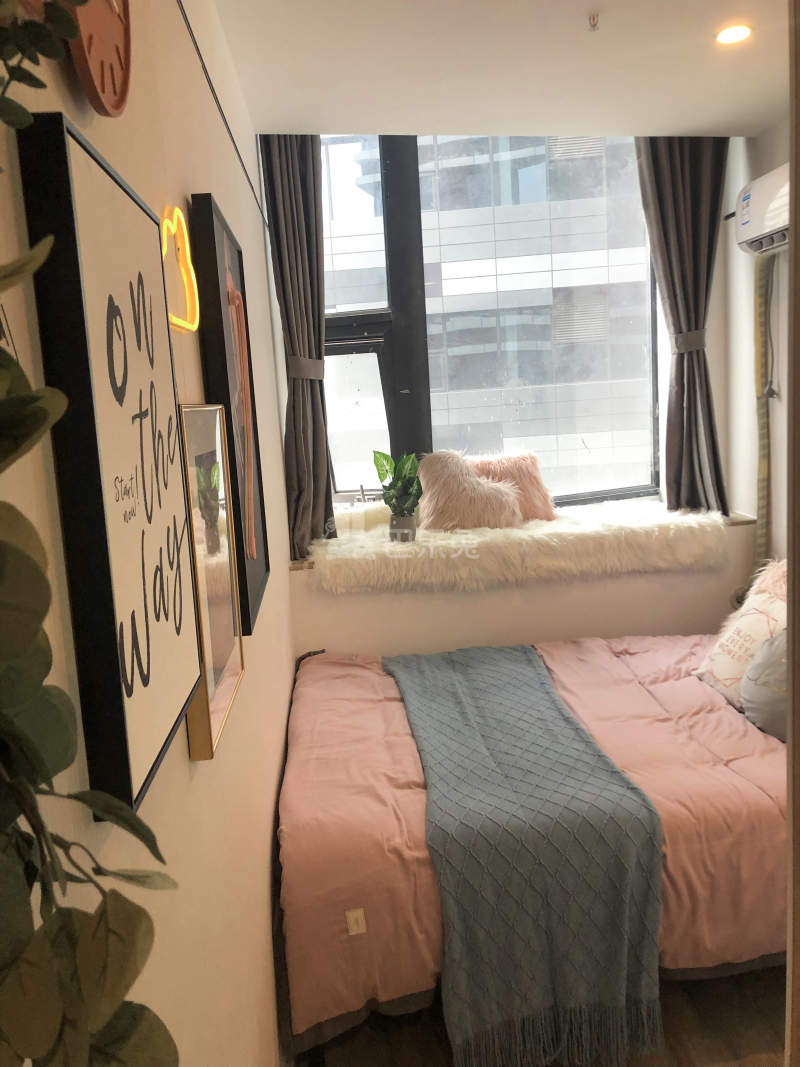 龙湖冠寓南京电子商务产业园店6616590卧室图5