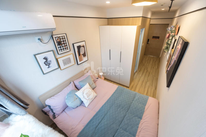 龙湖冠寓南京电子商务产业园店6616590卧室图2