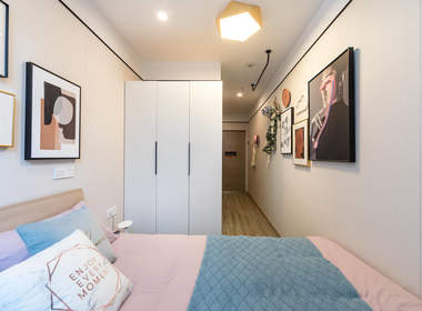 龙湖冠寓南京电子商务产业园店 1室0厅1卫