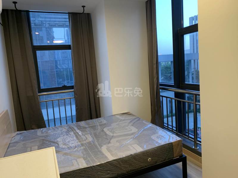 龙湖冠寓南京电子商务产业园店6616591卧室图3