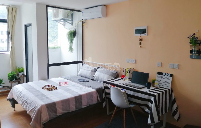 泊寓横岗华茂公社6619078卧室图3