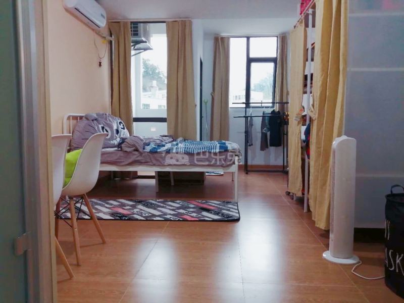 泊寓横岗华茂公社6619079卧室图1