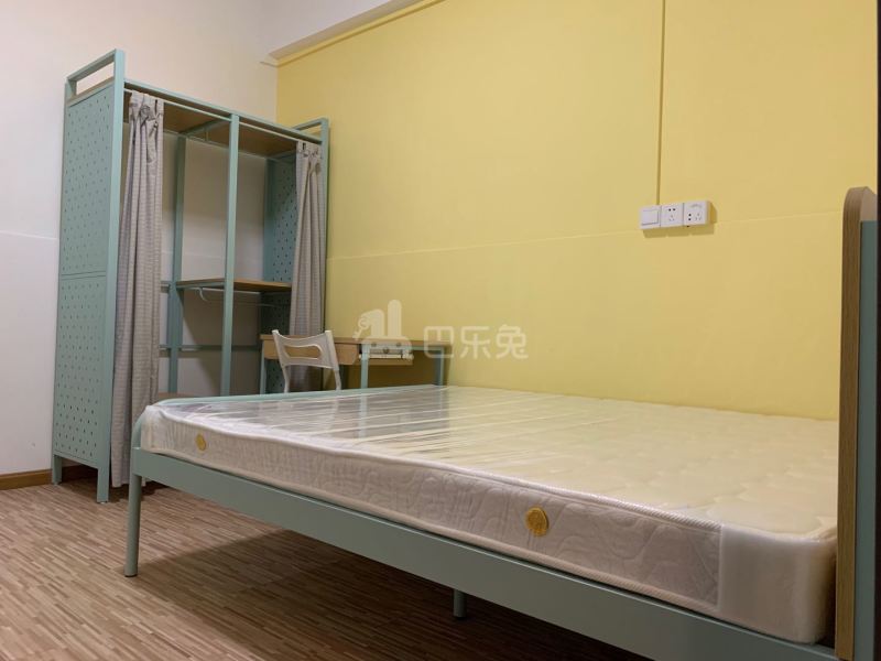 泊寓平湖广场店6623630卧室图0