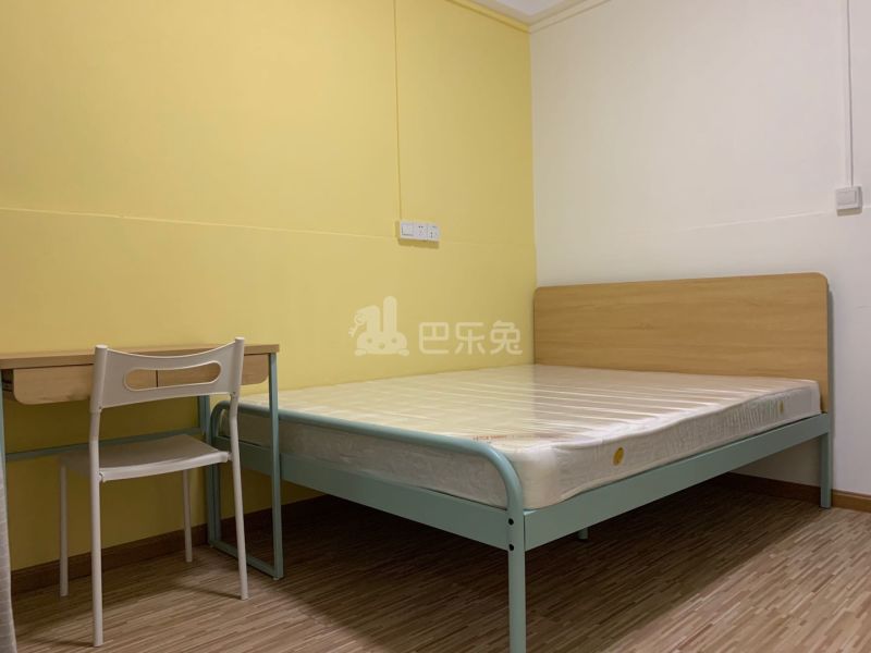 泊寓平湖广场店6623630卧室图1