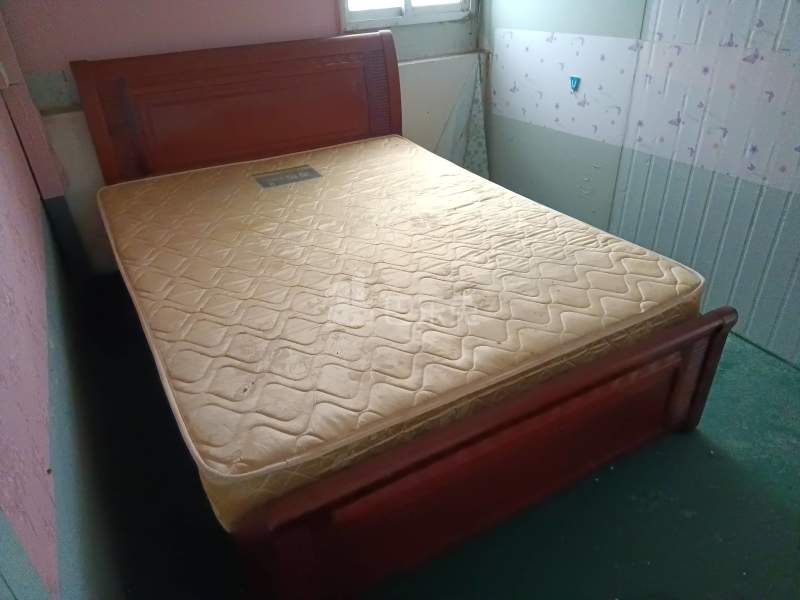 萧岗东华大街18号6626499卧室图1