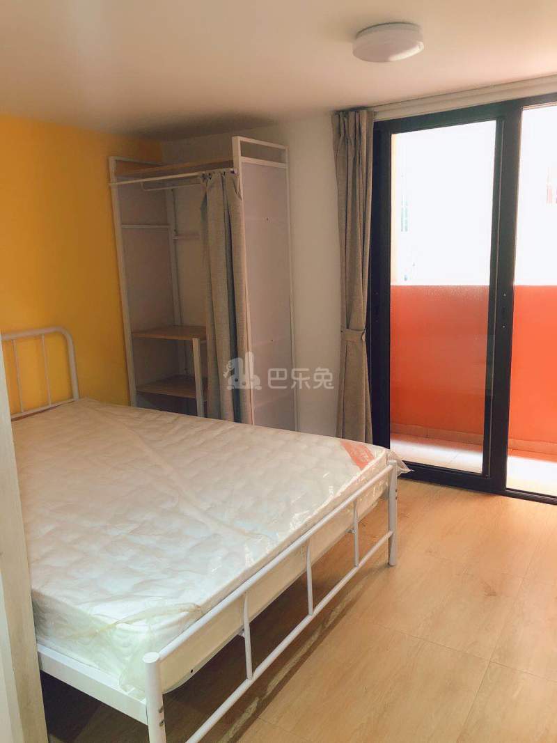 泊寓福永新和公社6633645卧室图2