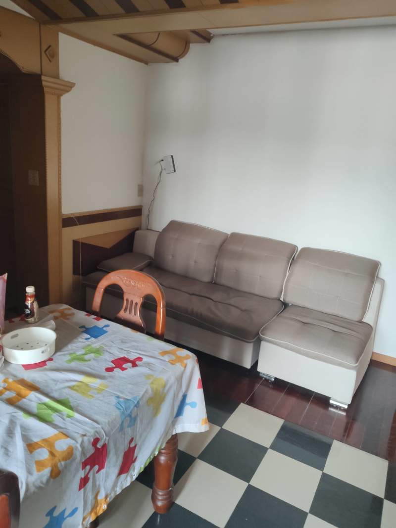 西林小区6643726客厅图0