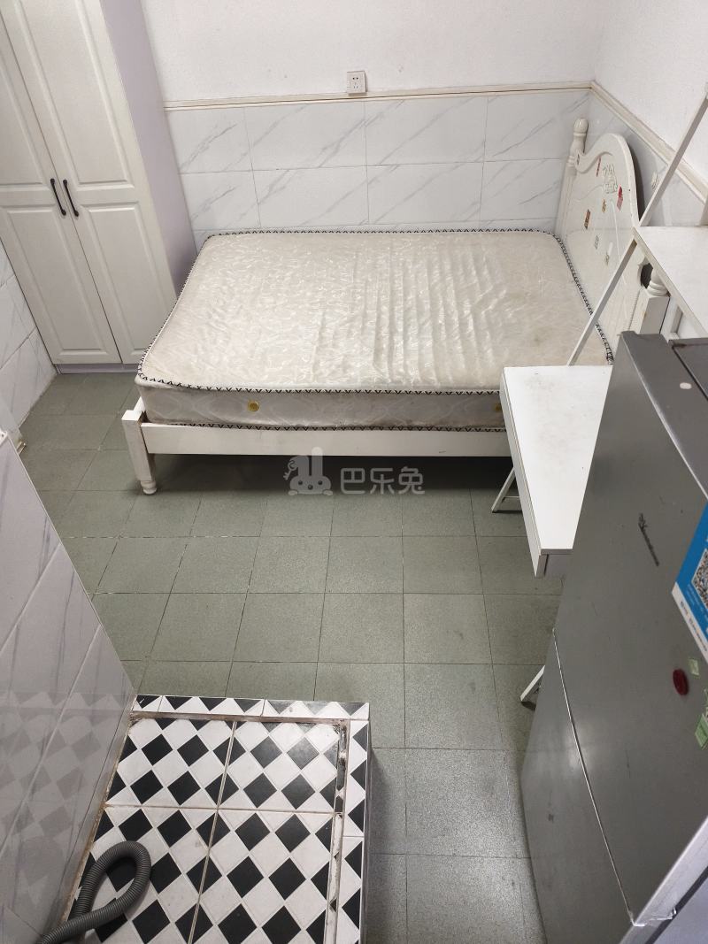 南水小区6674581卧室图5