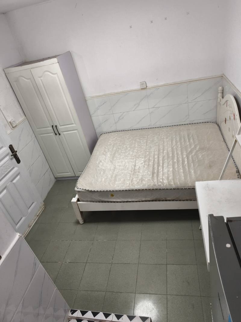 南水小区6674581卧室图6