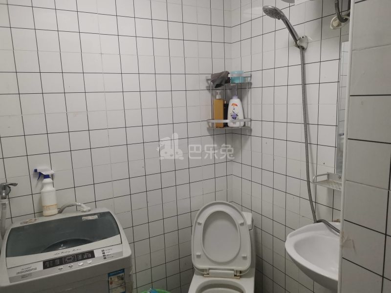 金桂新村6684914卫生间图10