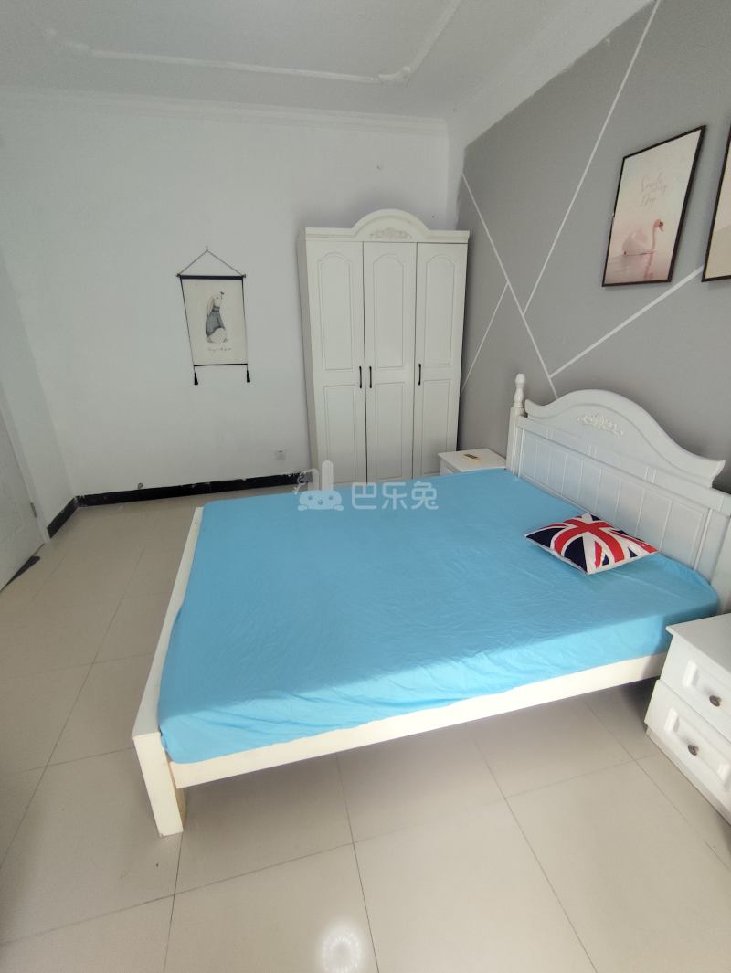 新上海弄里人家南区（涞亭南路382弄）6688122卧室图0