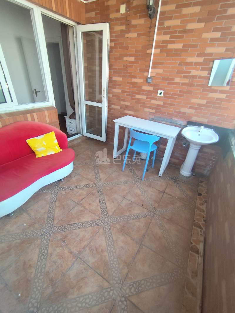 新上海弄里人家南区（涞亭南路382弄）6688137卧室图1