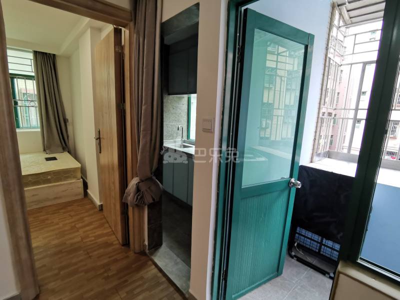 庭苑公寓（君子兰店）6688779周边环境图3