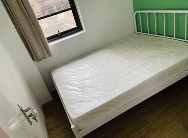 泊寓沙井莲塘公社 1室1厅1卫