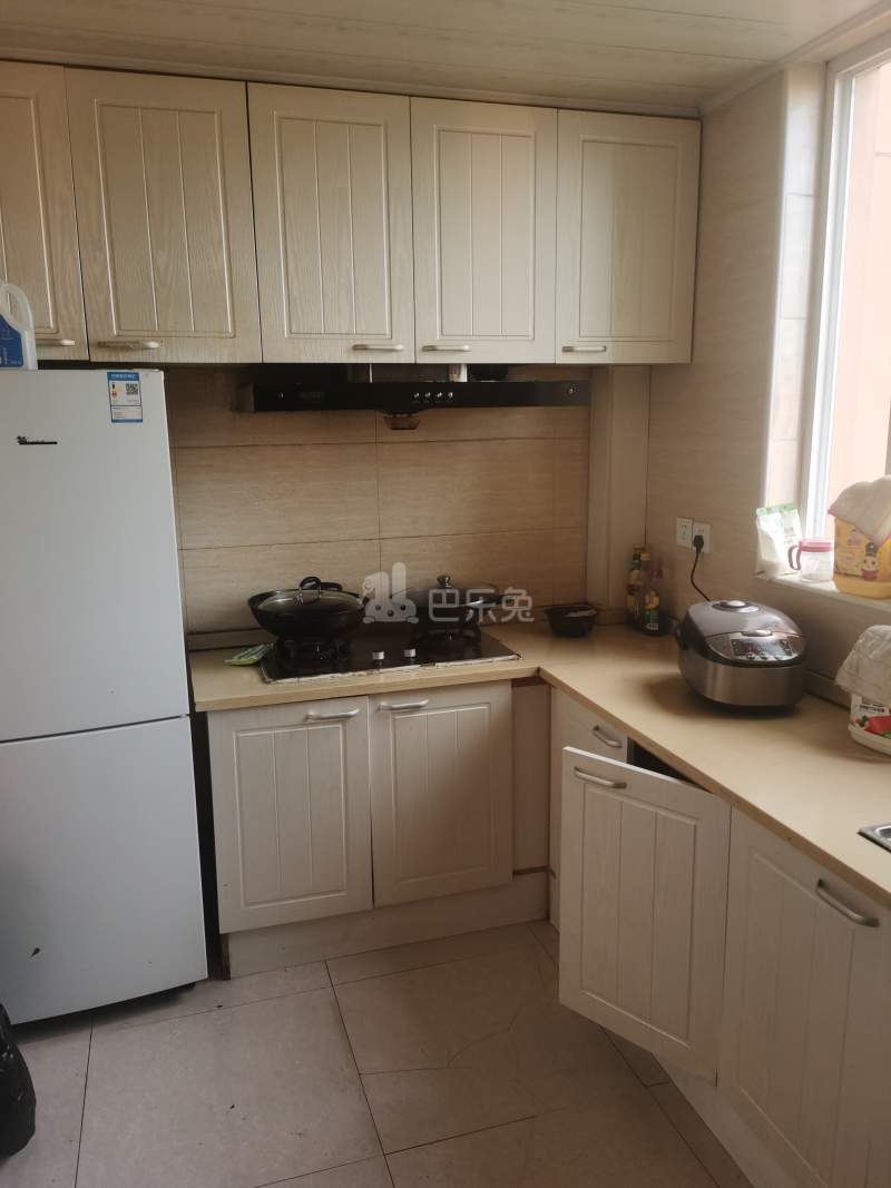 汇福家园祥和里西6761097厨房图5